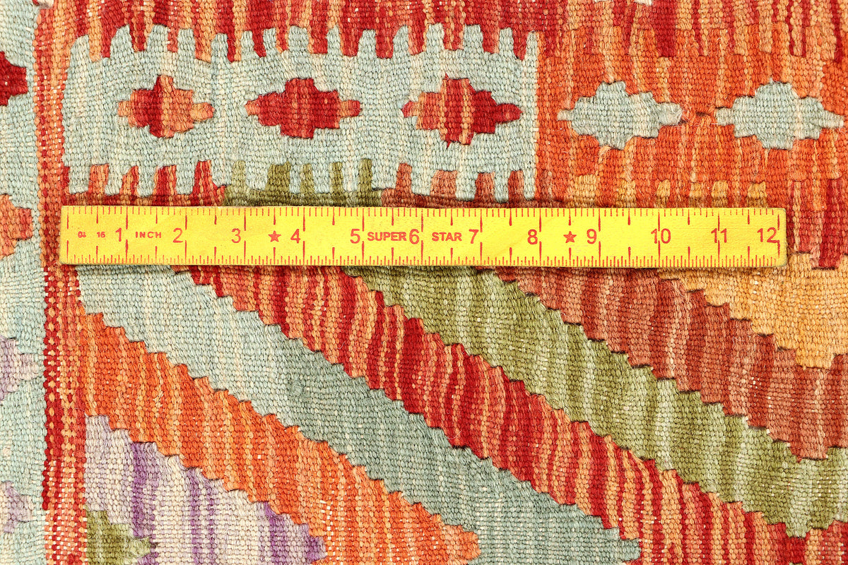 Red and Green Diamond Kilim Rug, 177 × 127 cm — view 6