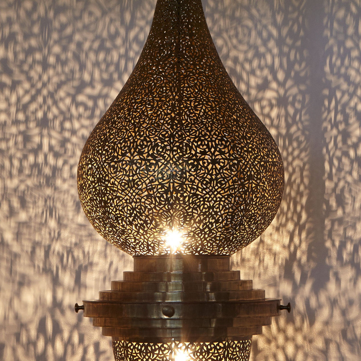 Aurelia – orientalische Messing-Pendelleuchte in Dunkelgold, Ø 40 cm, Ansicht 3