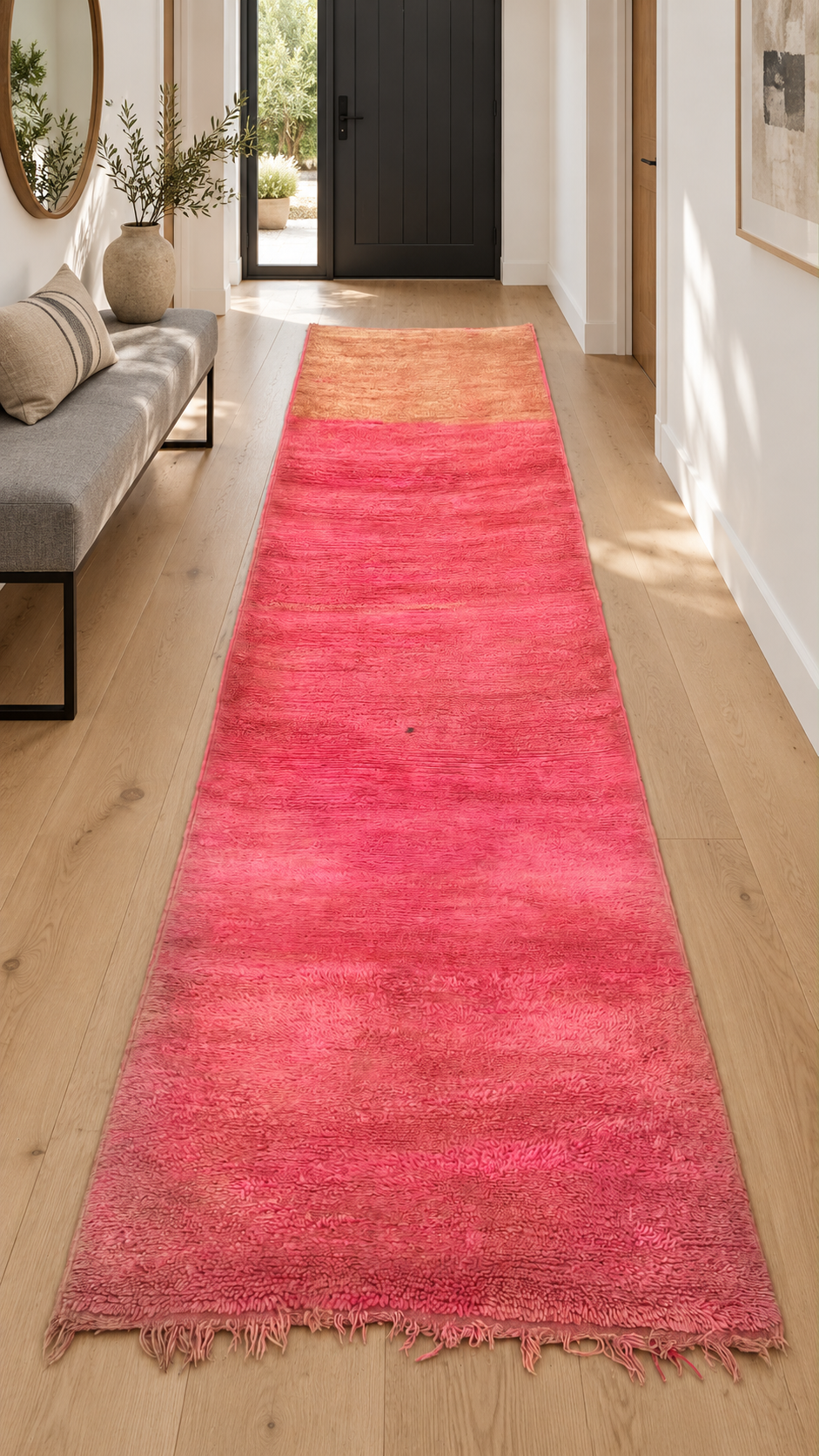 Vintage Läufer Pink mit apricotfarbenem Abschluss – 367 × 100 cm – KI-Rauminspiration im Flur.