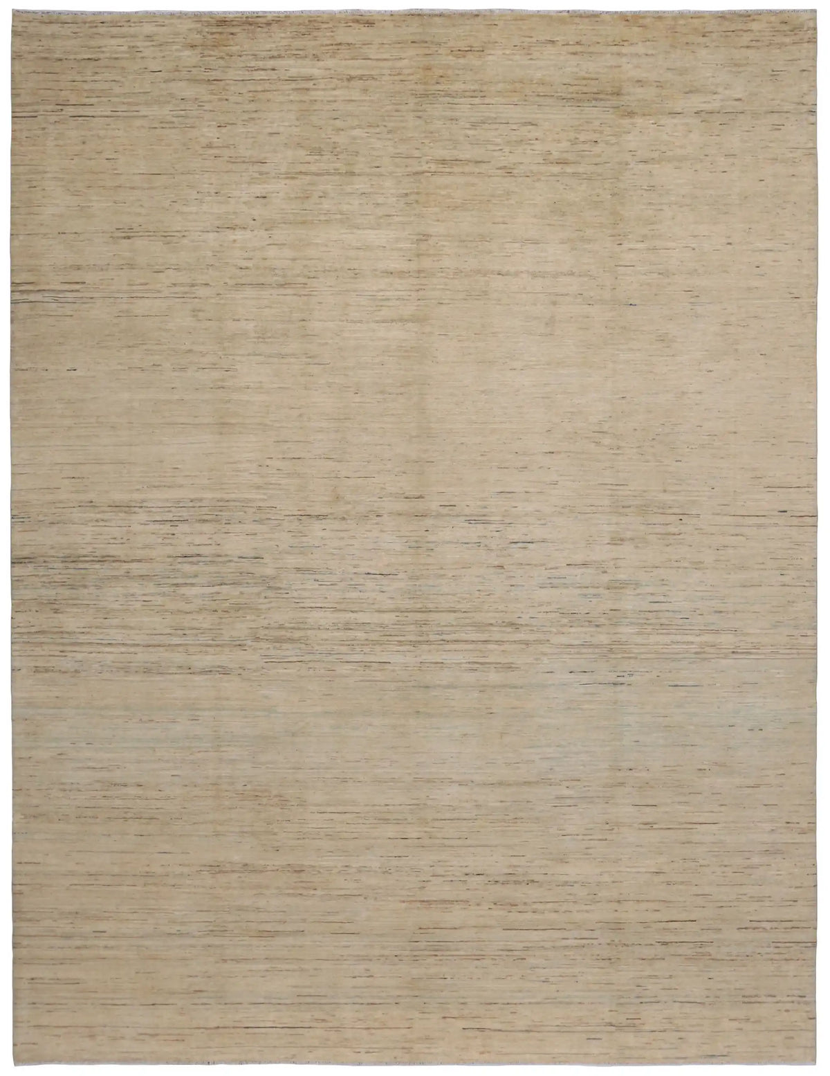Heller Wollteppich mit cremefarbener Melierung, 386 × 298 cm – Gesamtansicht
