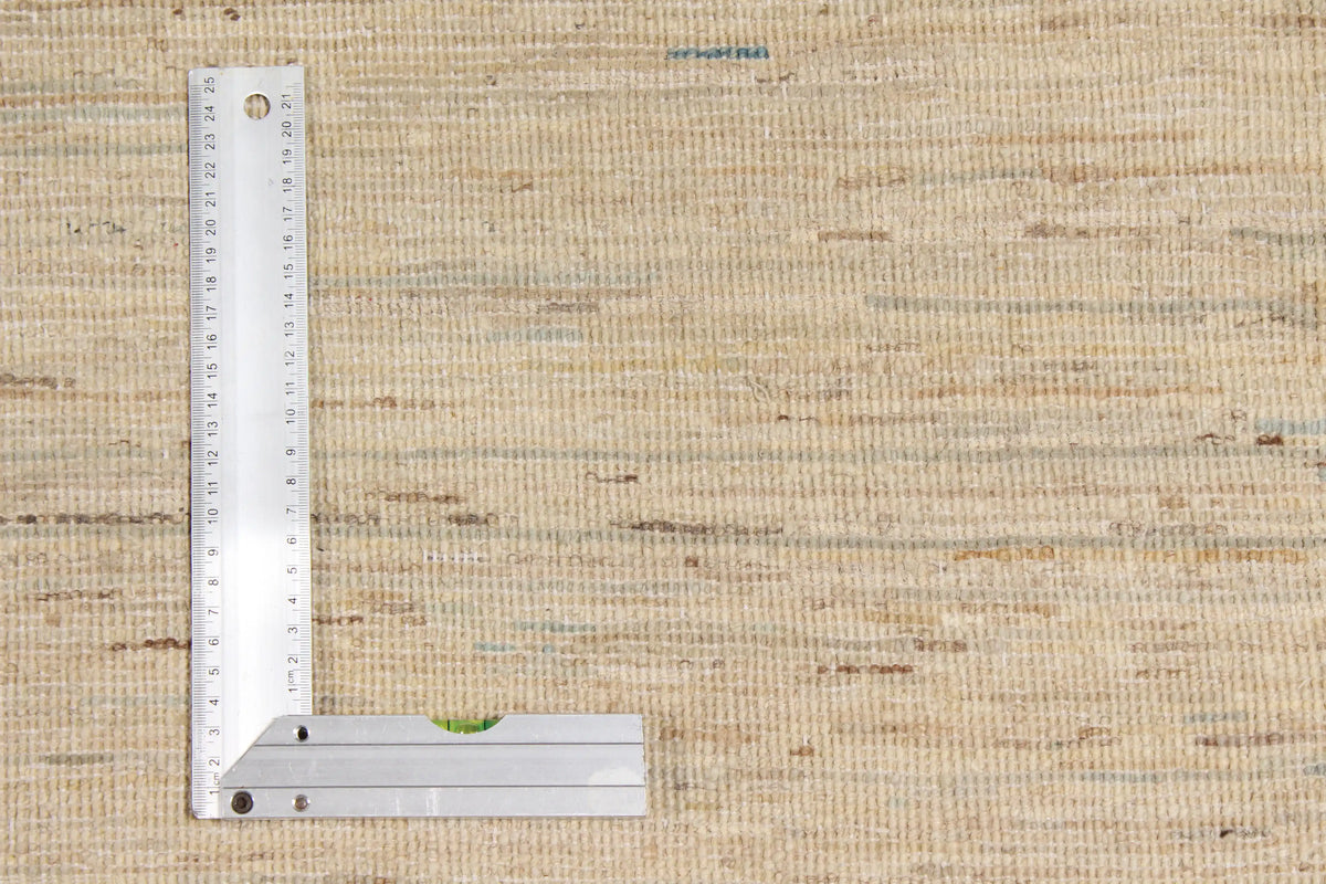 Heller Wollteppich mit cremefarbener Melierung, 386 × 298 cm – Ansicht 6 des handgeknüpften Wollteppichs