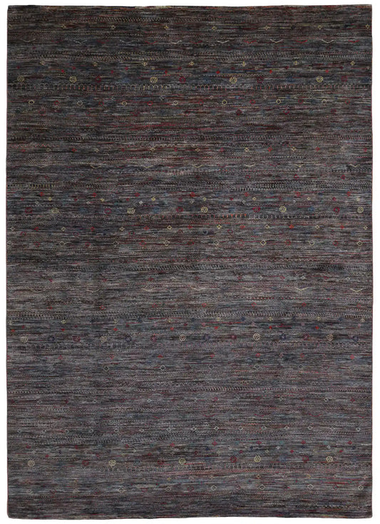 Anthrazitfarbener Atash-Teppich mit Farbsprenkeln, 420 × 305 cm – Gesamtansicht