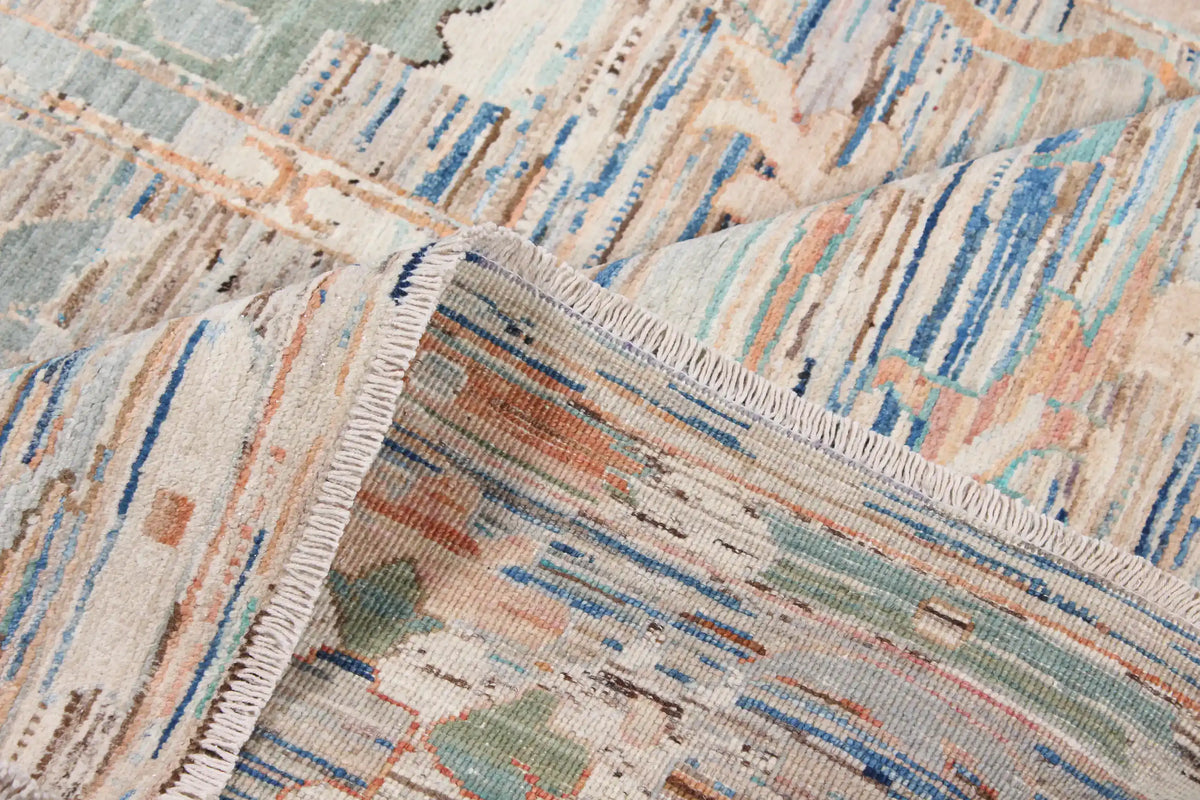 Bunter Orientteppich mit abstrakten Blüten auf Hellblau, 316 × 240 cm – Ansicht 4 des handgeknüpften Wollteppichs