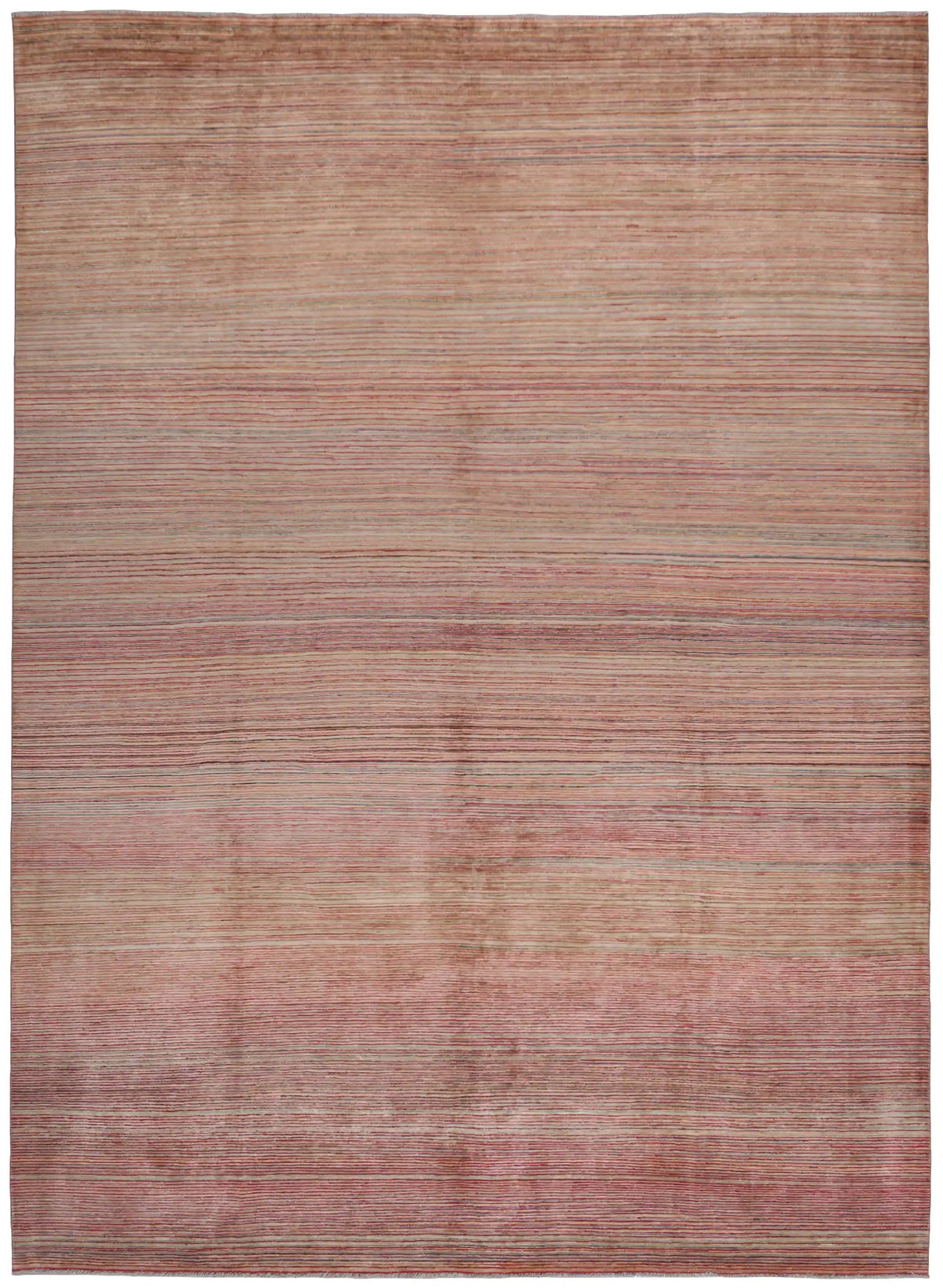 Wollteppich mit feinen Streifen in Rosa und Beige, 409 × 305 cm – Gesamtansicht