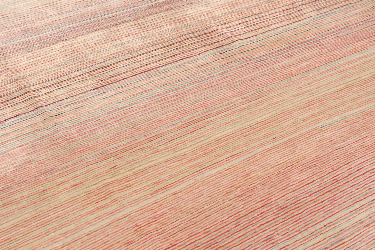 Wollteppich mit feinen Streifen in Rosa und Beige, 409 × 305 cm – Ansicht 5 des handgeknüpften Wollteppichs