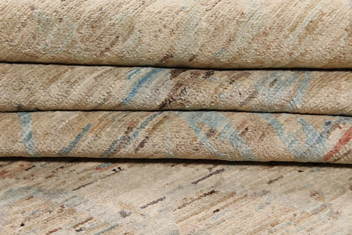Heller Orientteppich mit großen Rauten in Beige und Blau, 295 × 243 cm – Ansicht 8 des handgeknüpften Wollteppichs