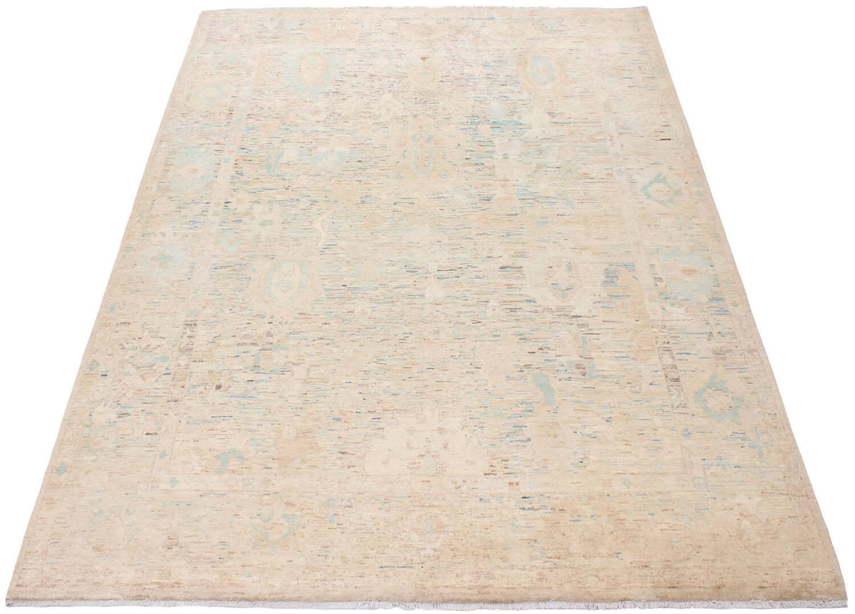 Heller Wollteppich mit pastellblauen Blattornamenten, 301 × 246 cm – weitere Ansicht 2