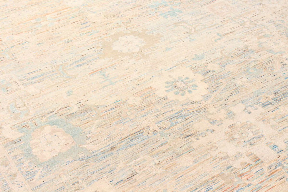 Abstrakter Wollteppich in Creme und Pastellblau, weitere Ansicht 5