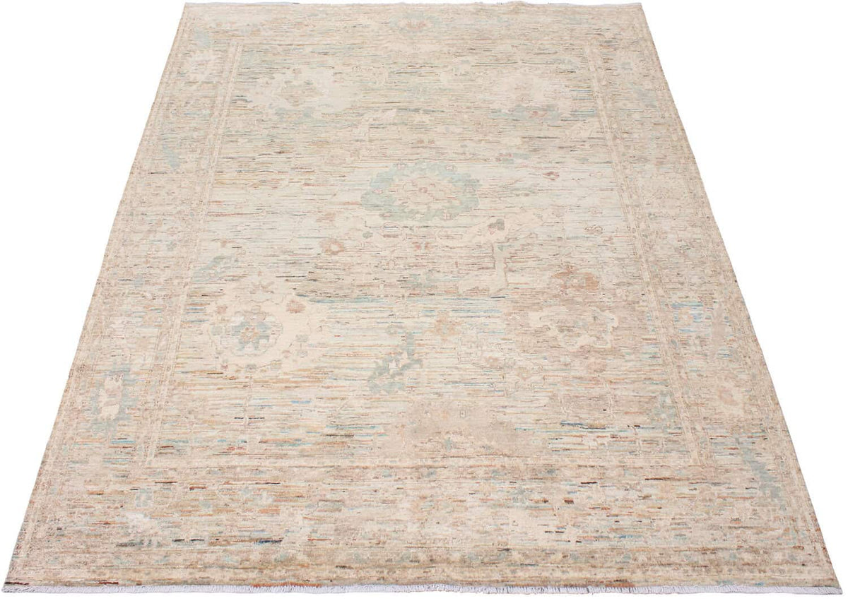 Orientteppich mit mintgrünen Rosetten auf Beige, 293 × 250 cm, weitere Ansicht 2