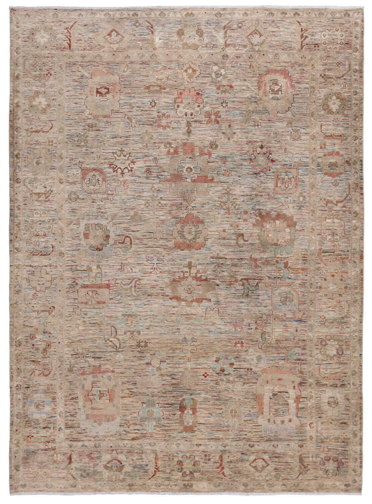 Orientteppich mit kleinen roten Medaillons, 343 × 255 cm, Gesamtansicht