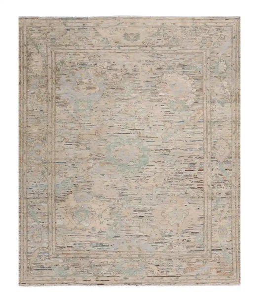 Cremegrauer Orientteppich mit feinem Blütenmuster, 293 × 246 cm – Gesamtansicht
