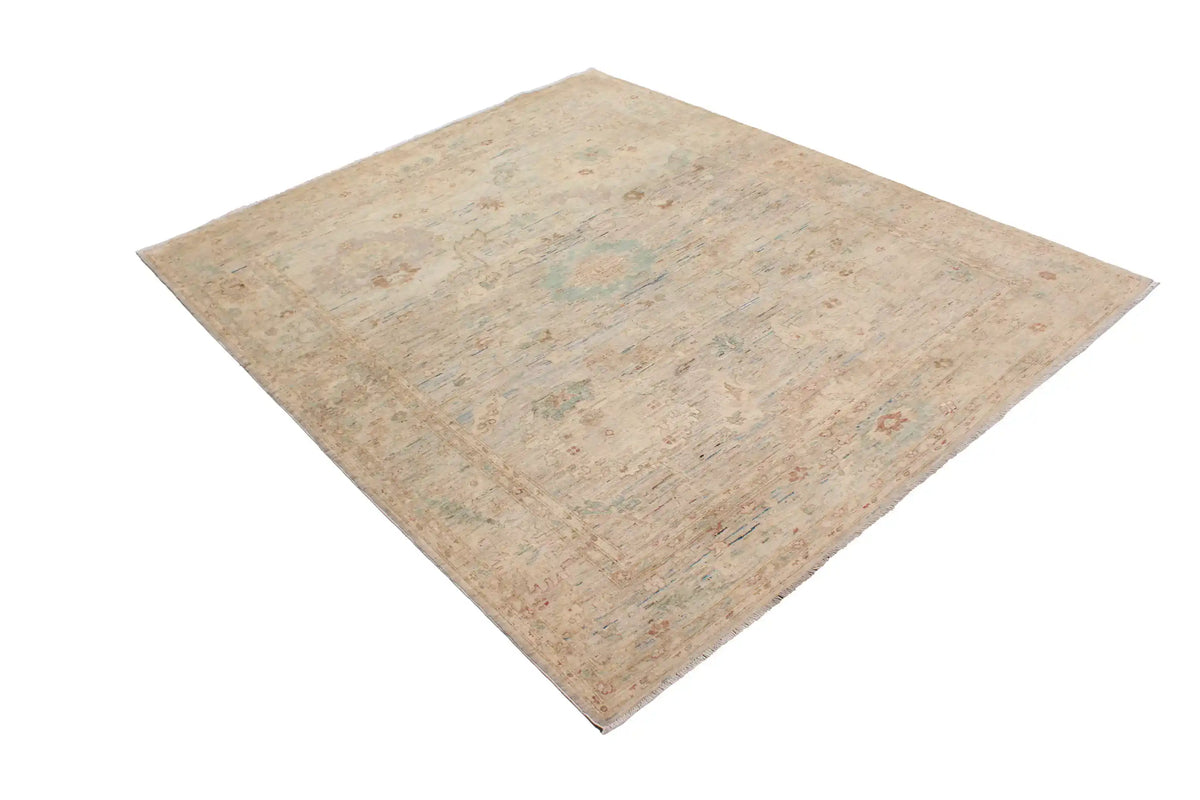 Light Wool Rug with Beige Floral Detail, 286 × 240 cm, view 3.