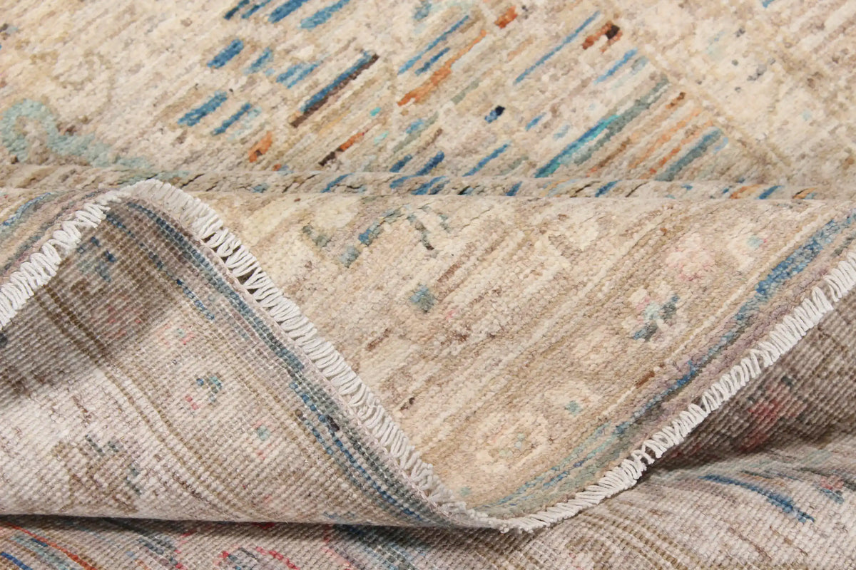 Cremefarbener Orientteppich mit blauer Blütenbordüre, 288 × 250 cm – Ansicht 5 des handgeknüpften Wollteppichs
