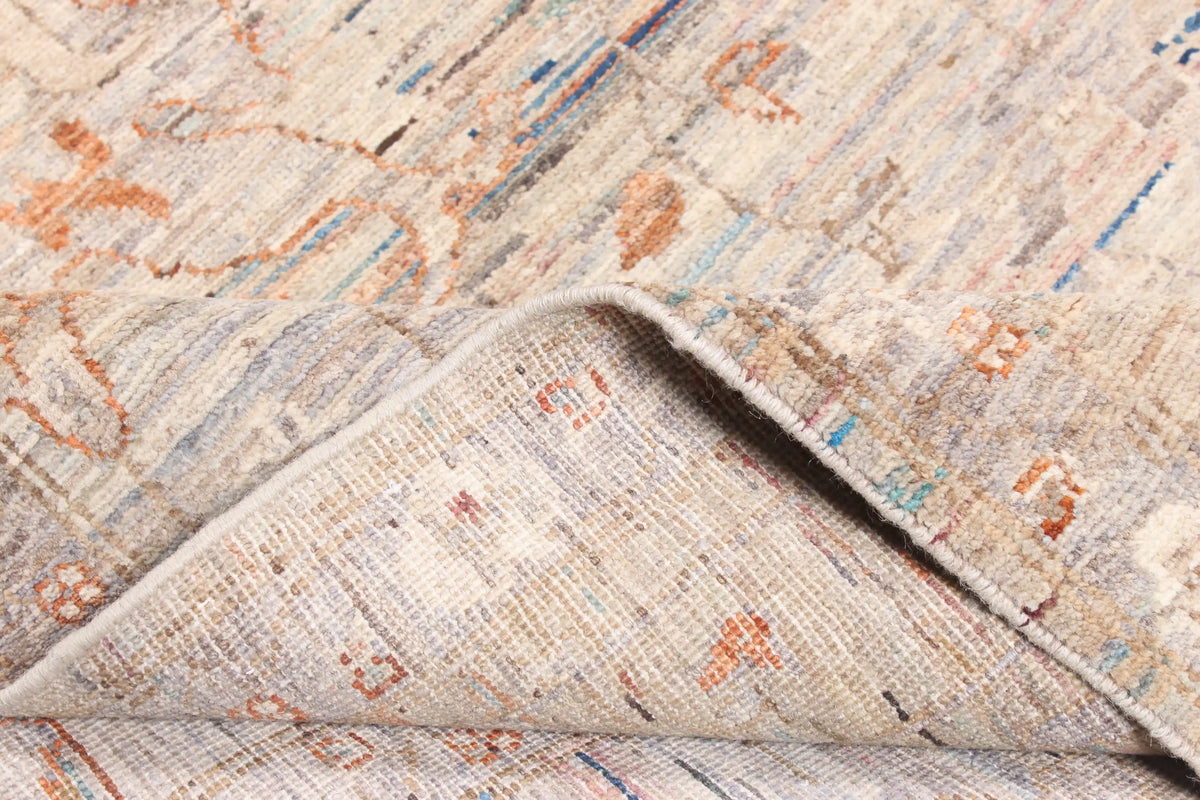 Cremefarbener Orientteppich mit feinen blauen Ornamenten, 390 × 297 cm – Ansicht 6 des handgeknüpften Wollteppichs