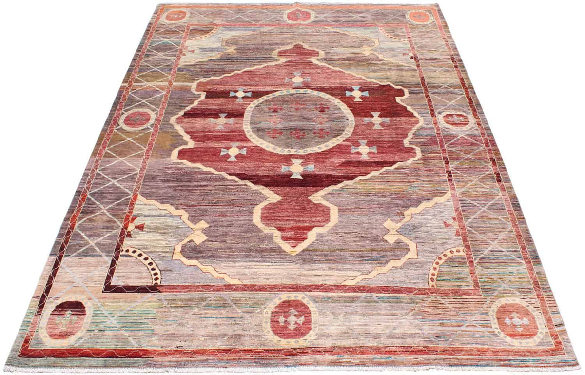 Orientteppich mit rotem Medaillon auf grauem Grund, 351 × 257 cm – weitere Ansicht 2