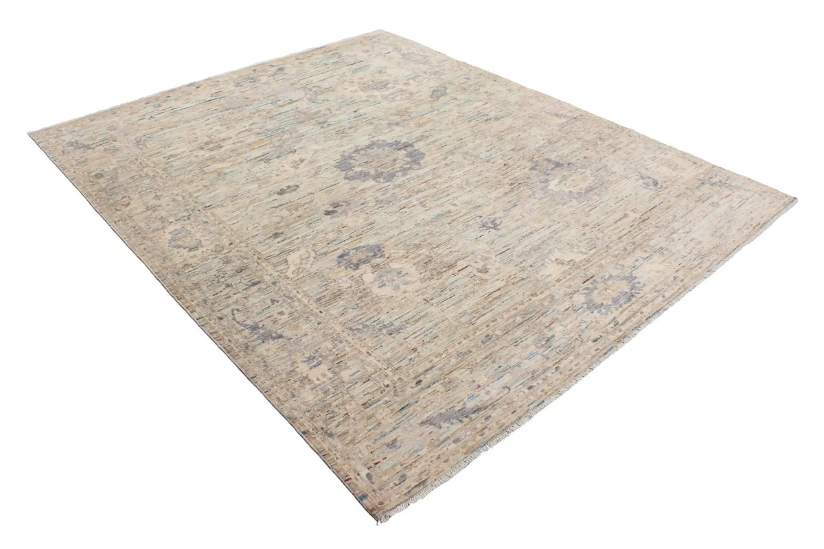 Cream-Gray Wool Rug with Fine Vine Motifs, 300 × 248 cm, view 3.