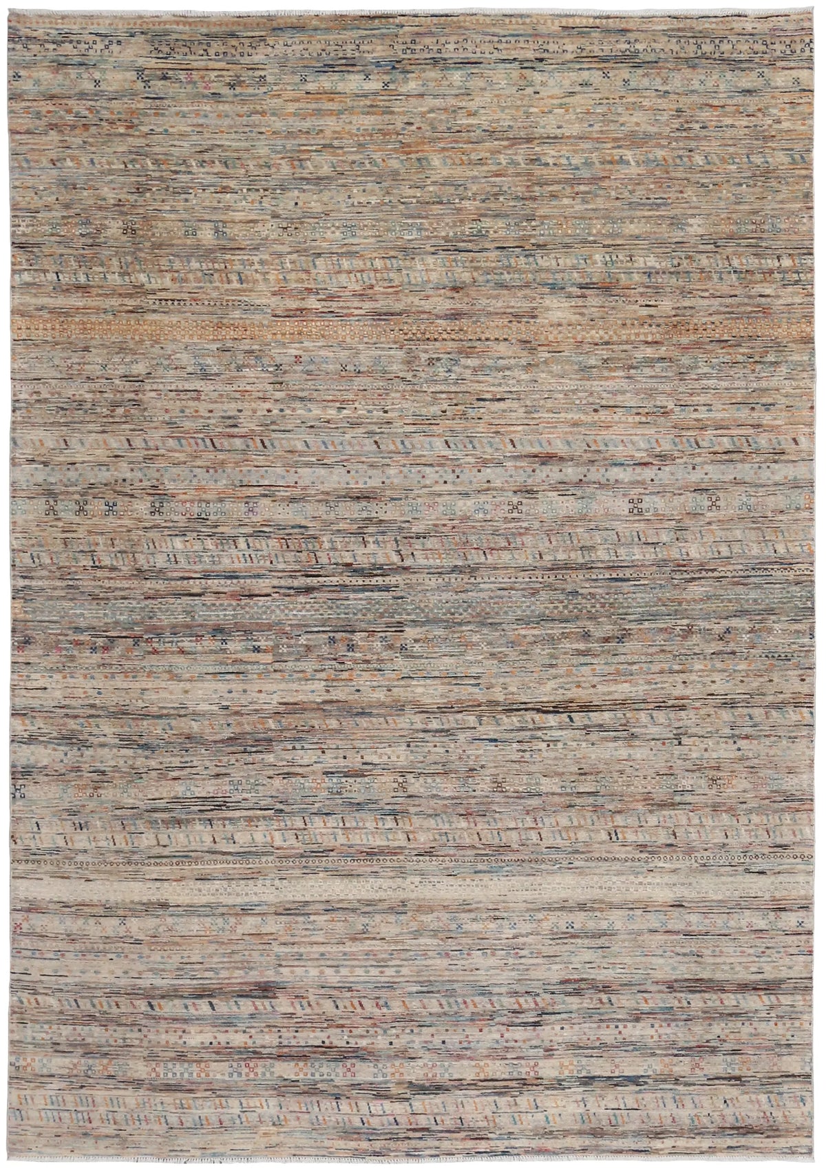 Sandfarbener Berjasta-Teppich mit blauen Querlinien, 347 × 250 cm – Gesamtansicht