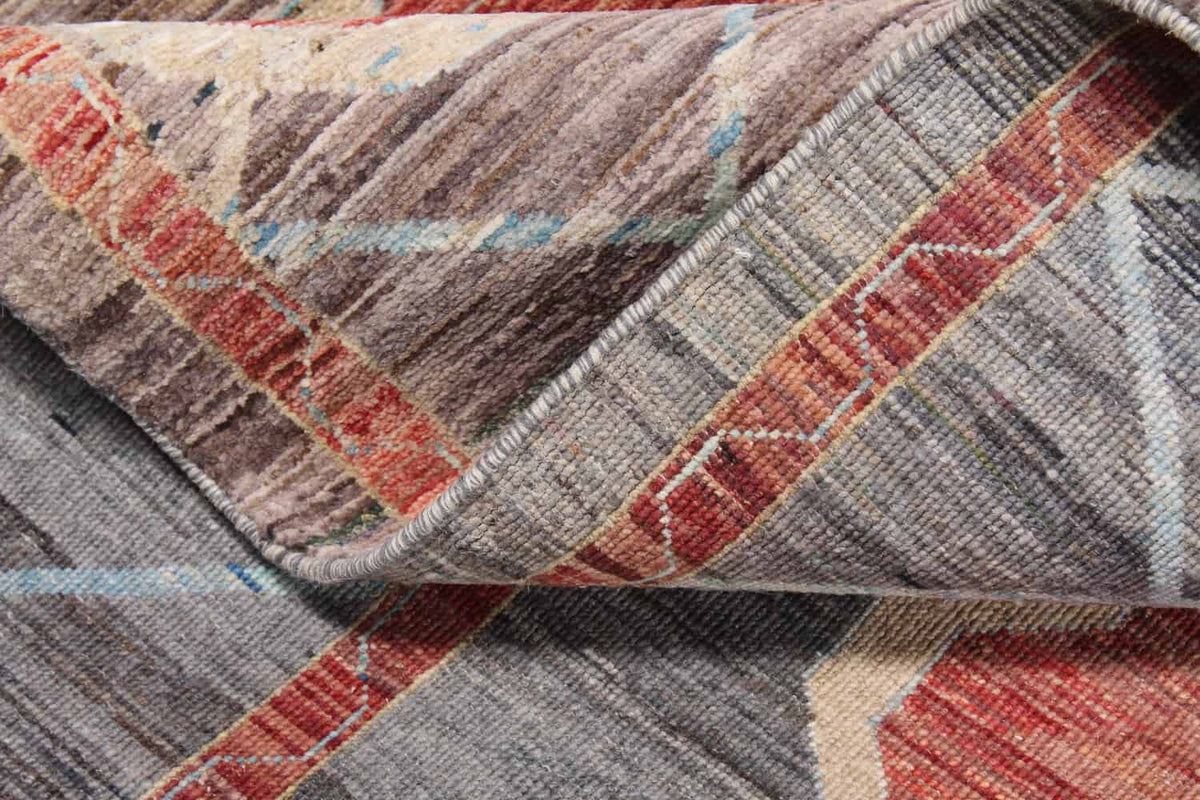 Medaillon-Teppich in Rot und Grau mit hellblauen Akzenten, 373 × 260 cm – weitere Ansicht 7