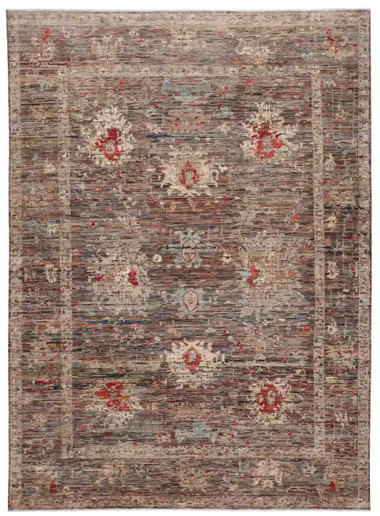 Grauer Orientteppich mit kleinen roten Blüten, 345 × 249 cm – Gesamtansicht