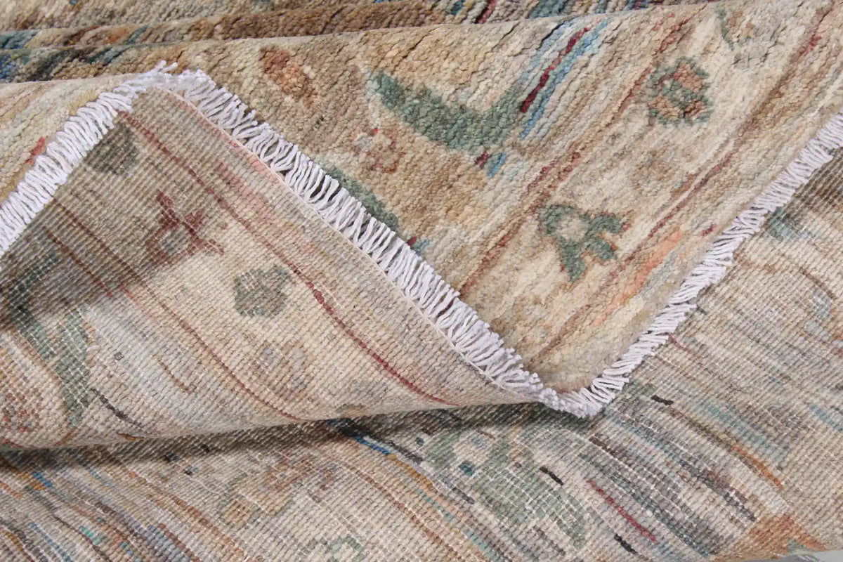 Beiger Orientteppich mit aquafarbenen Blüten, 369 × 259 cm – Ansicht 6 des handgeknüpften Wollteppichs