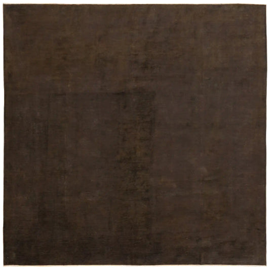 Dunkelbrauner Wollteppich im nahezu quadratischen Format, 284 × 290 cm – Gesamtansicht