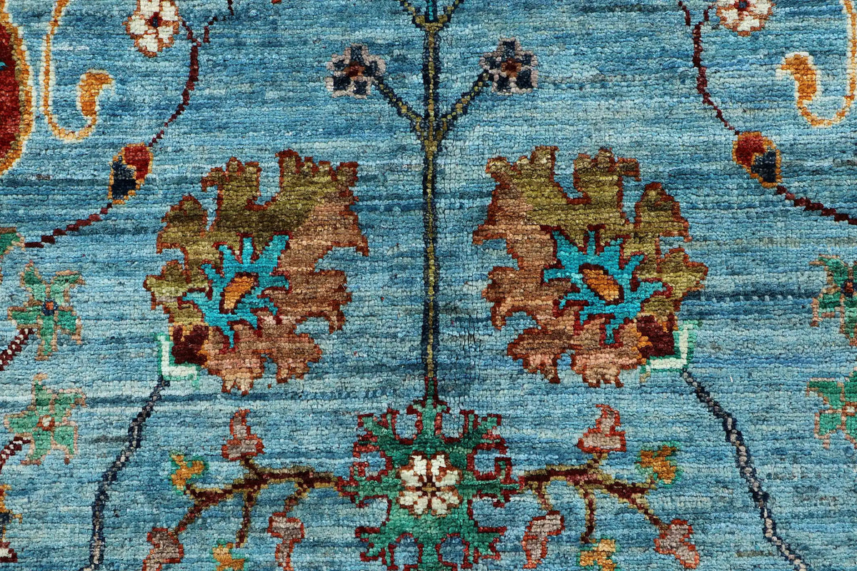 Turquoise Sultani Rug with Floral Motifs, 404 × 303 cm, view 4.
