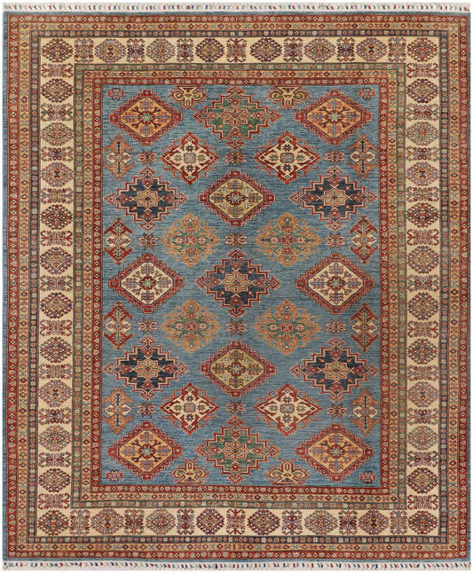 Super-Kazak-Teppich mit Rauten auf Stahlblau, 316 × 256 cm, Gesamtansicht