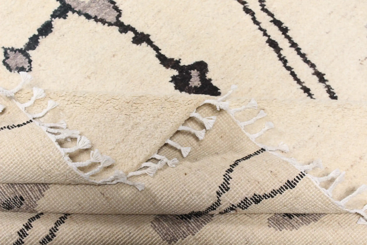 Cream Afghan Rug with Black Diamonds, 420 × 304 cm, view 8.