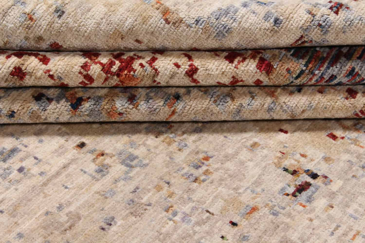 Abstrakter handgeknüpfter Orientteppich aus Wolle in Beige, Grau und Rot, 389 × 299 cm – Ansicht 6