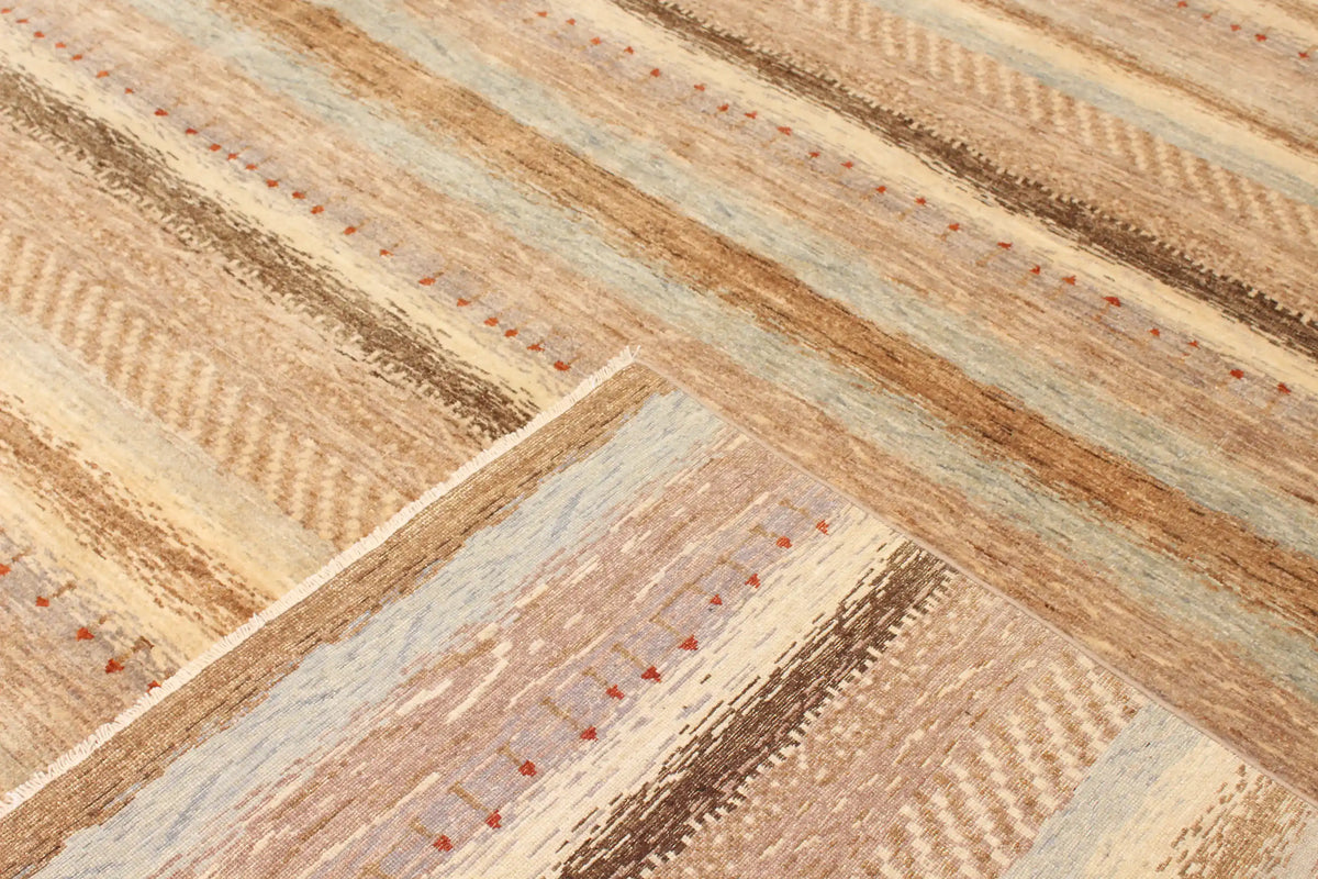 Berjasta Rug with Natural-Tone Pattern Bands, 414 × 306 cm, view 5.