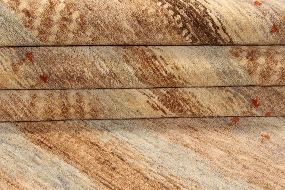 Berjasta Rug with Natural-Tone Pattern Bands, 414 × 306 cm, view 9.