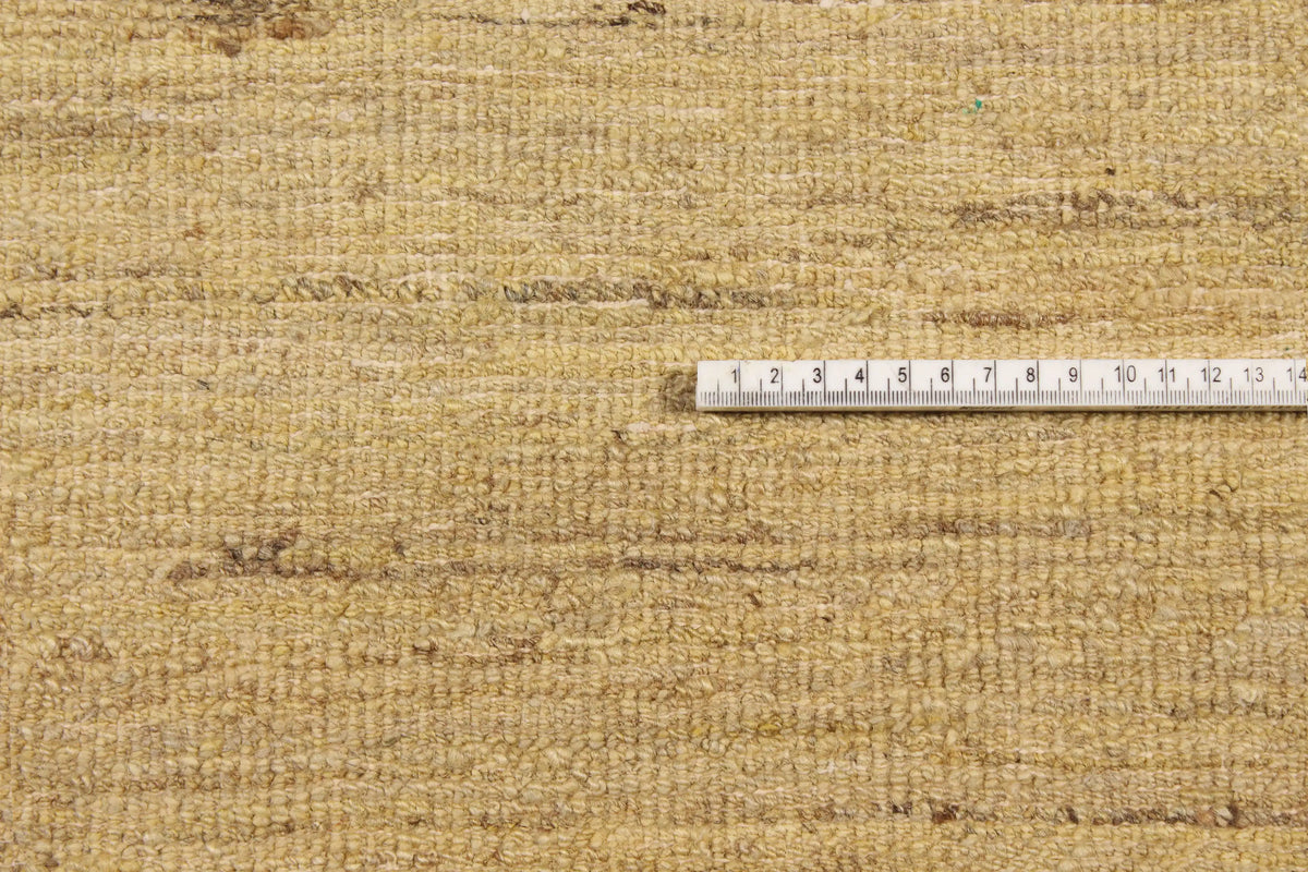 Goldbeiger Wollteppich im Großformat, 428 × 305 cm – Produktansicht 6