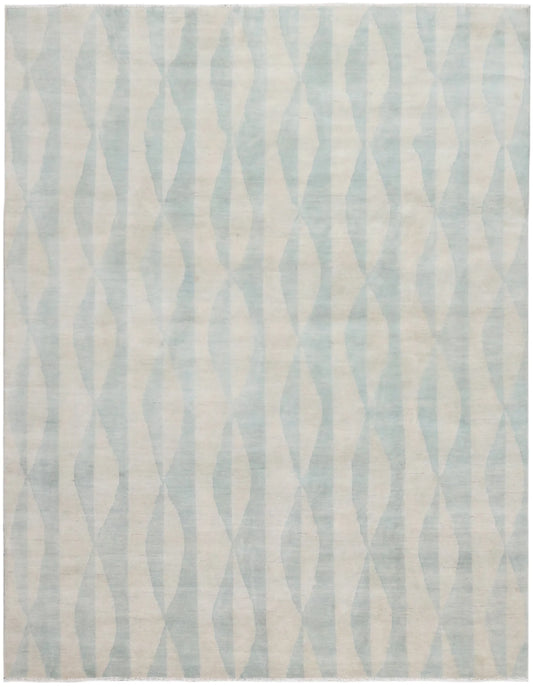 Hellblauer Orientteppich mit langen Rauten, 302 × 232 cm – Gesamtansicht