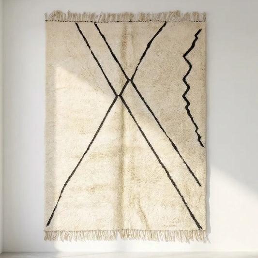 Asymmetrische beigen Beni Ourain Berber-Teppich aus Wolle