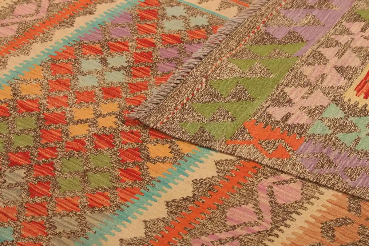 Multicolor Diamond Kilim Rug, 298 × 210 cm — detail