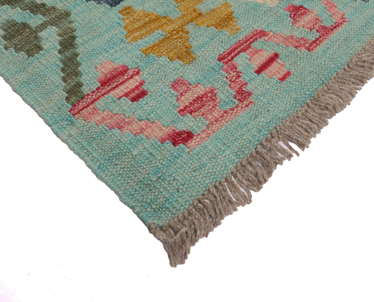 Turquoise Diamond Medallion Kilim Rug, 179 × 128 cm — view 3