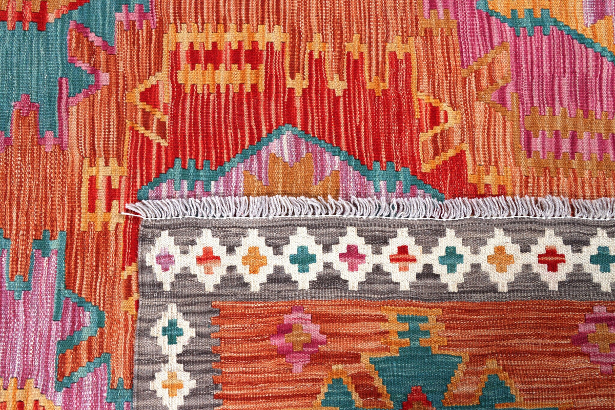 Bunter Kelim Teppich mit länglichen Rautenmedaillons, 196 × 152 cm, KT-30850 – Ansicht 4