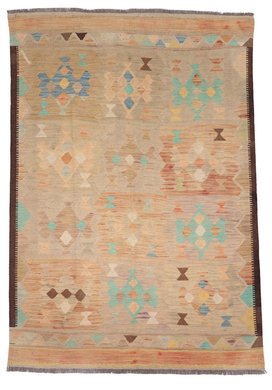 Kelim Teppich in Beige mit kleinen geometrischen Motiven, 197 × 146 cm, KT-30505 – Gesamtansicht