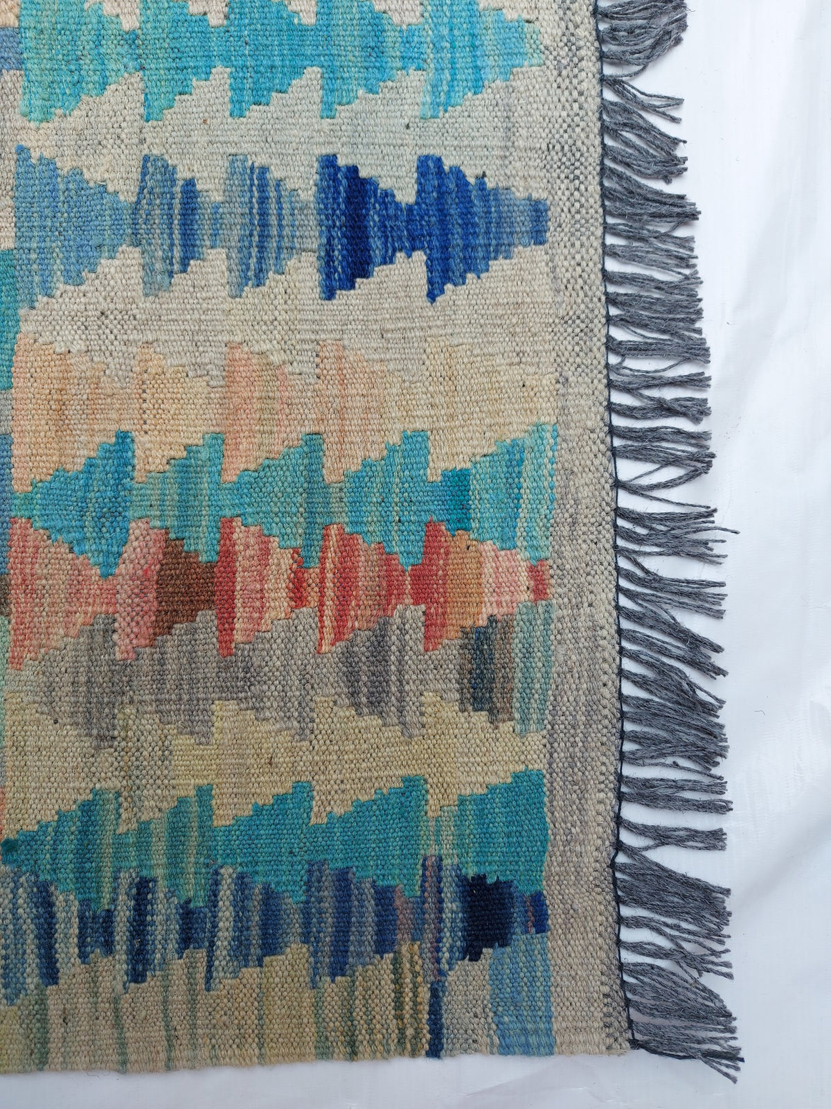 Blauer Kelim Teppich mit buntem Streifenmosaik, 299 × 249 cm, KT-Bt-13523-299x249 – Ansicht 4
