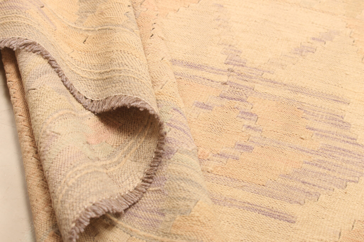 Light Yellow and Pink Diamond Kilim Rug, 300 × 198 cm — view 6
