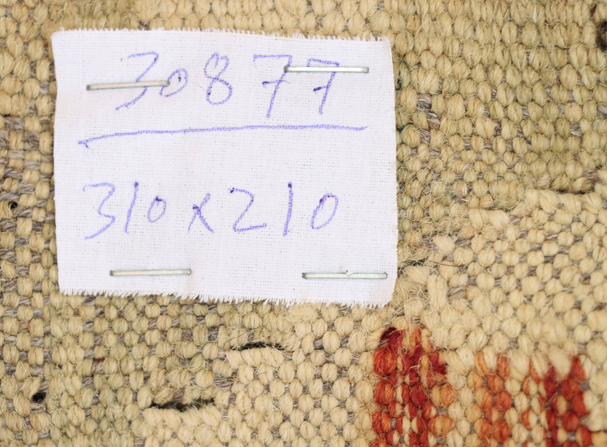 Natural Tone Fine Diamond Grid Kilim Rug, 310 × 210 cm — view 6