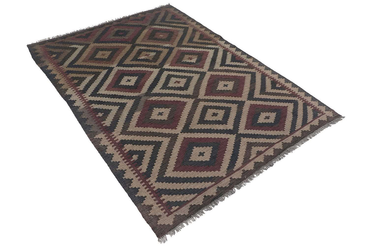 Earth Tone Large Diamond Kilim Rug, 199 × 147 cm — view 3