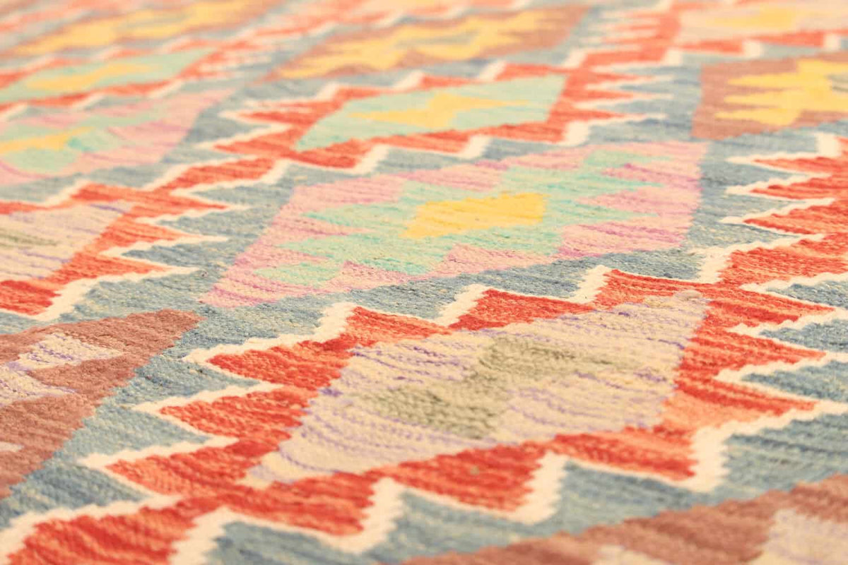Fine Multicolor Diamond Kilim Rug, 304 × 209 cm — view 5