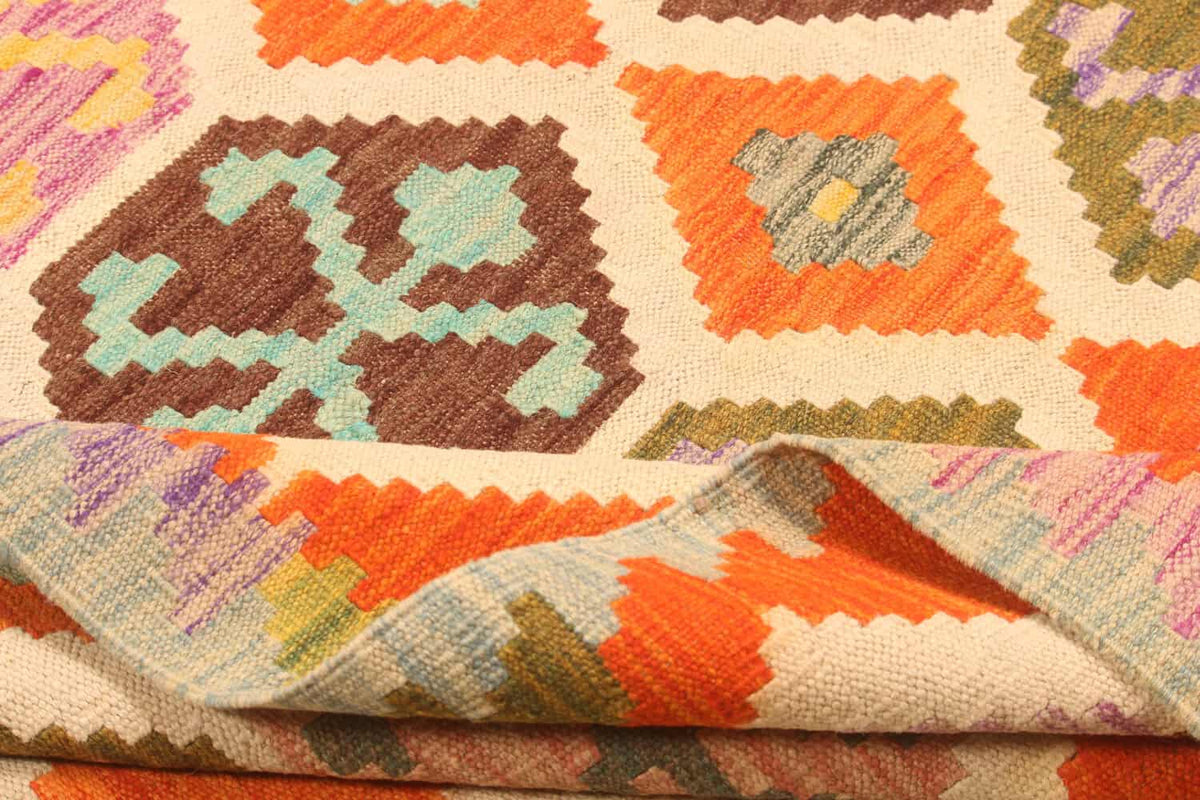 Colorful Hexagon Kilim Rug, 305 × 203 cm — view 7