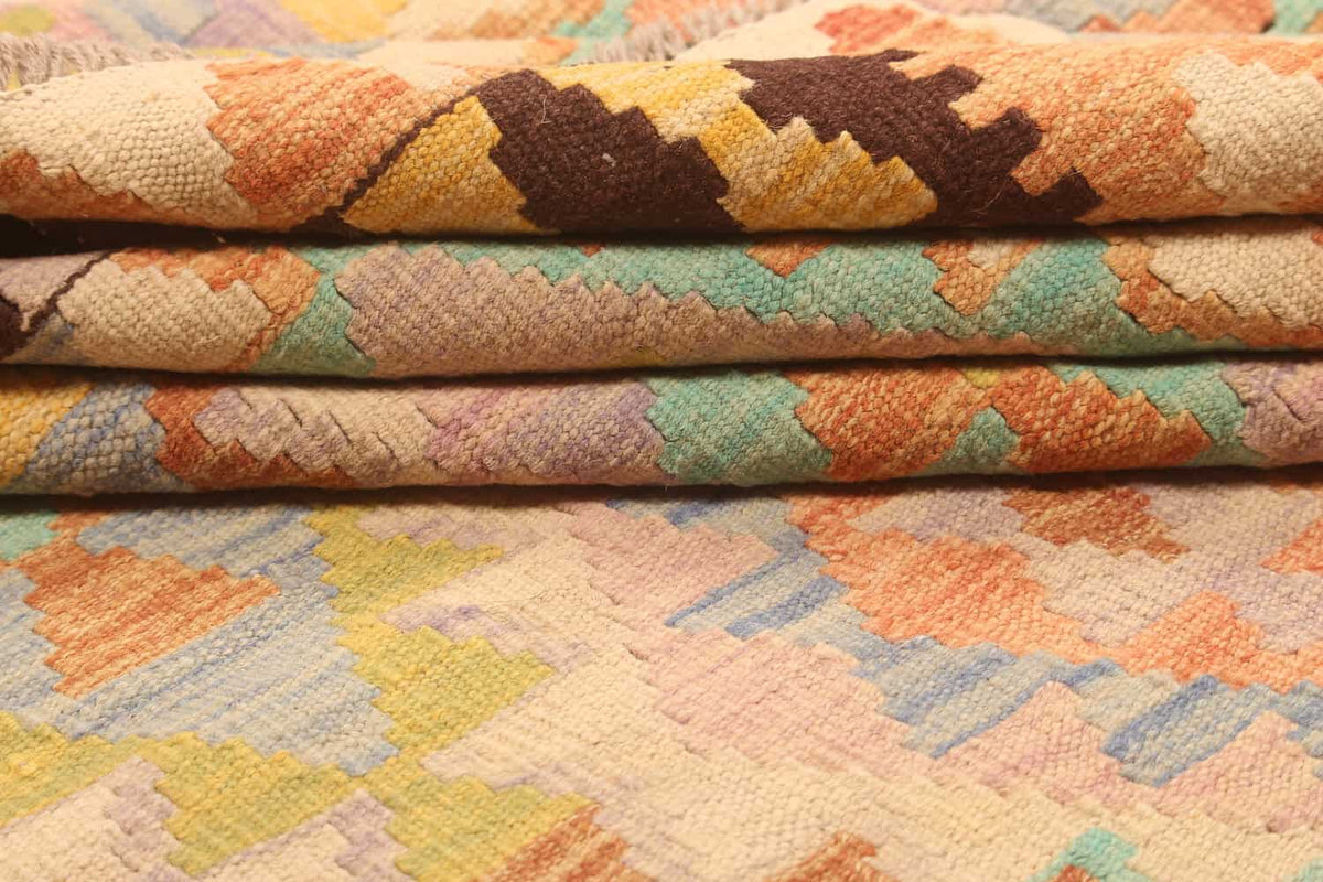 Pastel Kilim Rug with Dark Side Borders, 305 × 207 cm — view 7