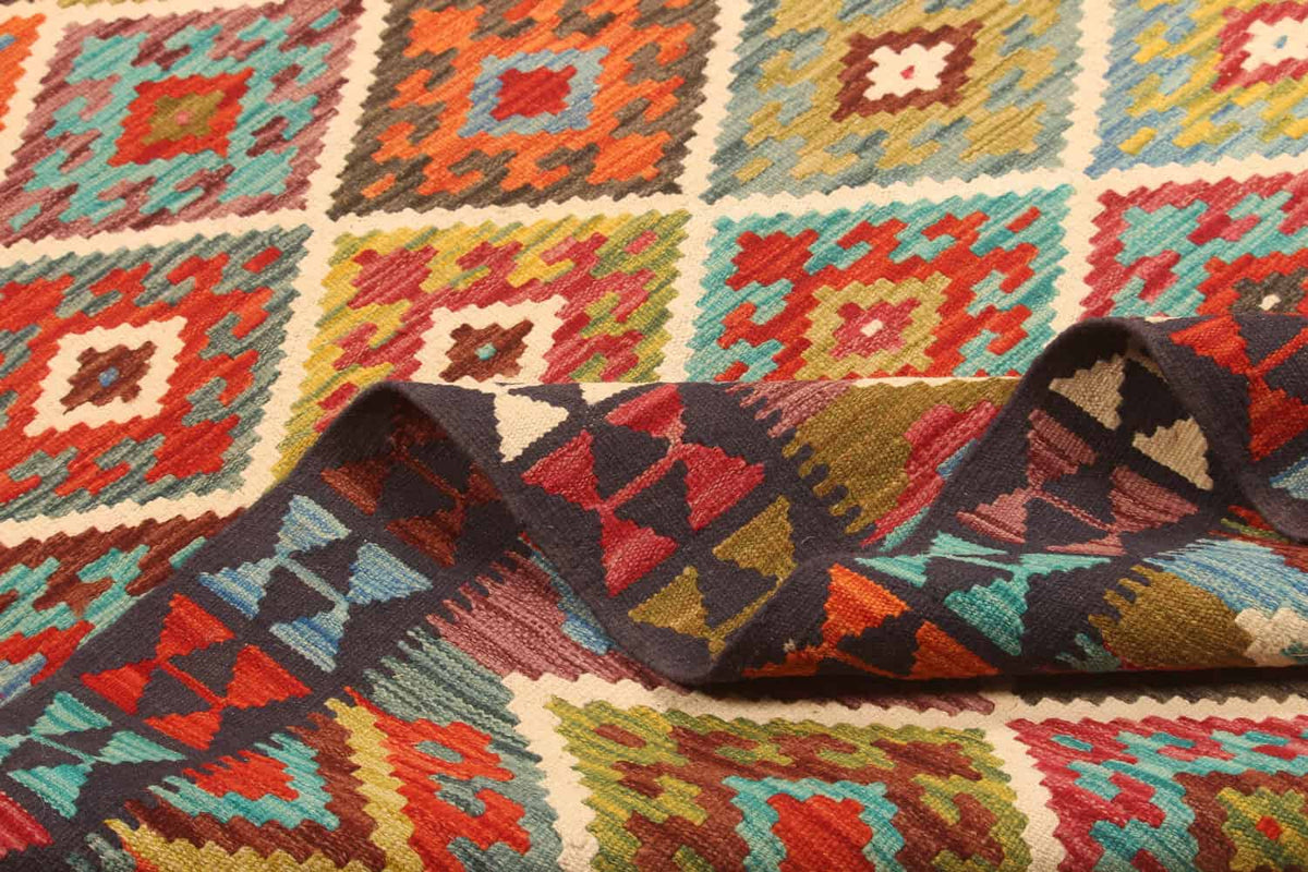Colorful Diamond Grid Kilim Rug, 310 × 200 cm — view 4
