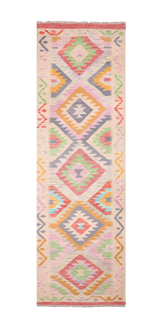 Kelim Läufer mit bunten Rauten auf hellem Grund – 302 × 80 cm – Gesamtansicht