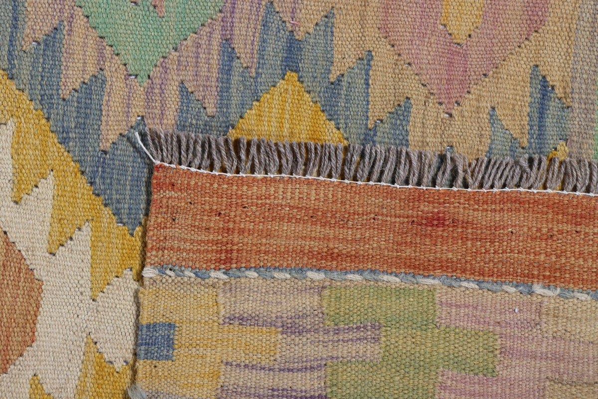 Kelim Läufer Beige mit pastellfarbener Rautenkette – 295 × 81 cm – Detailansicht 2