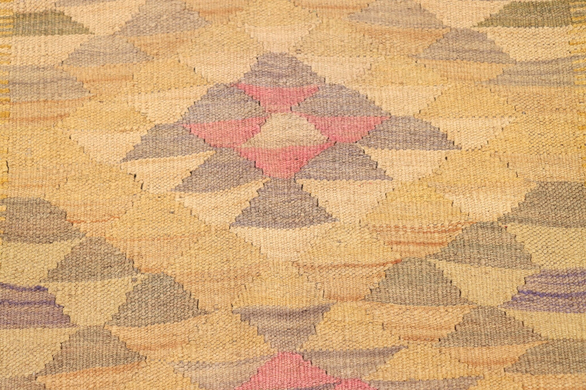 Yellow and Pink Pastel Kilim Runner, 202 × 68 cm — detail 2