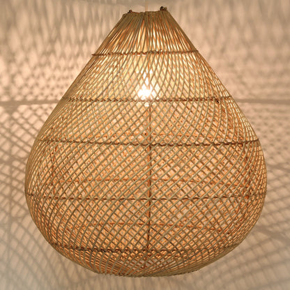 Solea – große Rattan-Pendelleuchte in Tropfenform, Ø 50 cm, Ansicht 1